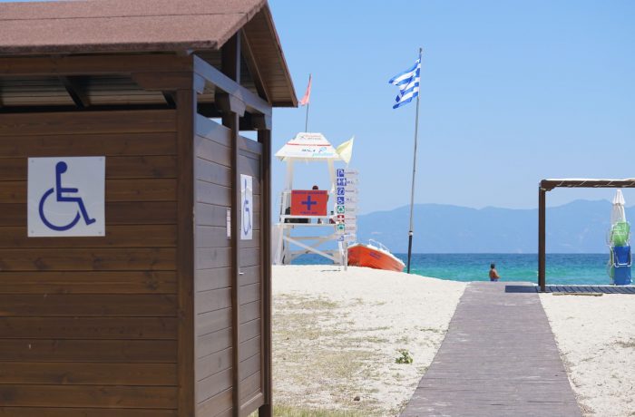 17 Accessible beaches in Halkidiki